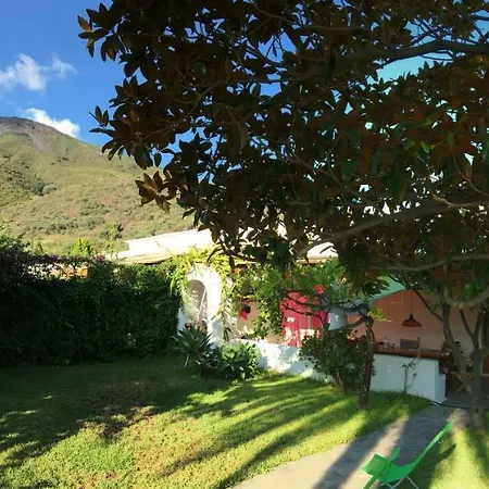Villa Armonica Casa Con Giardino Piscita