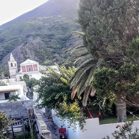 Armonica Casa Con Giardino Piscita Villa