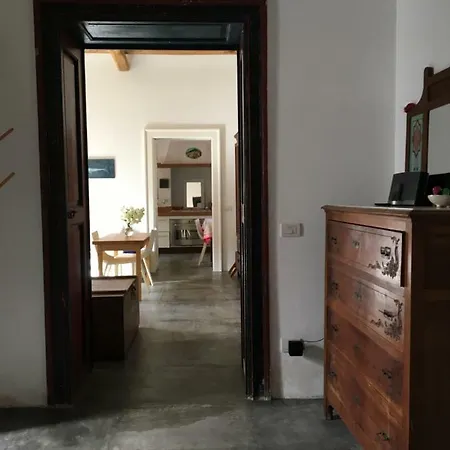 Armonica Casa Con Giardino Piscita Villa