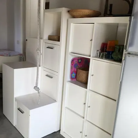 Armonica Casa Con Giardino Piscita Estrómboli